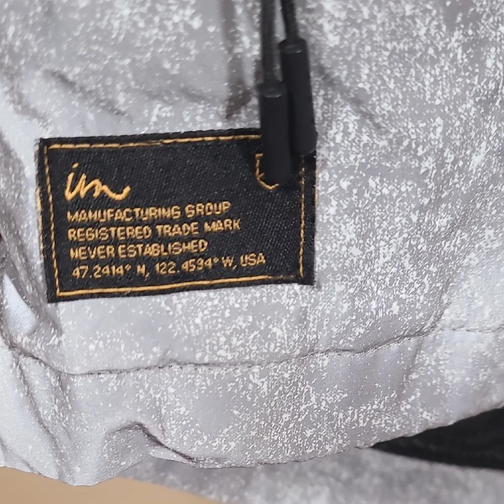 Imperial Motion Reflective Gray Hoodie Windbreaker Pullover Water Resistant Lrg
